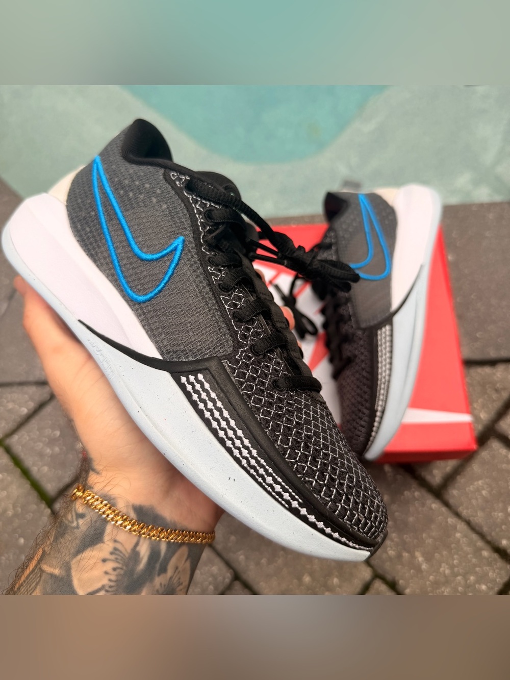 (WMNS) NIKE SABRINA 1 ‘BONDED’ SIZE 5.5w